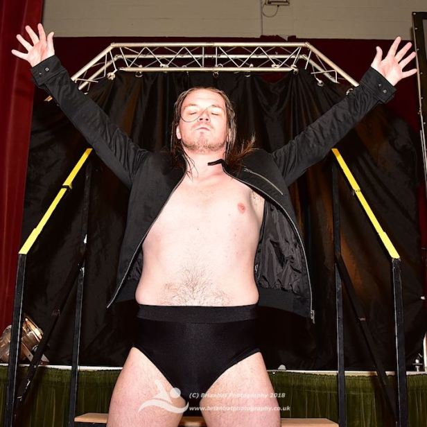 32323864_1950540181654406_7977019840915308544_n