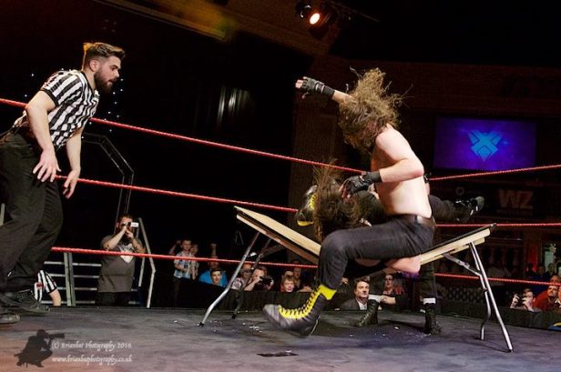 40620791_2153456571362765_811820643682091008_n